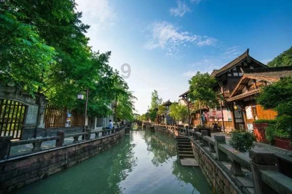 10年天籁2.5夏天开空调方向盘变成故障灯显示电瓶空调关闭就好怎么回事?知识星球 - 专注知识分享与汇聚的平台